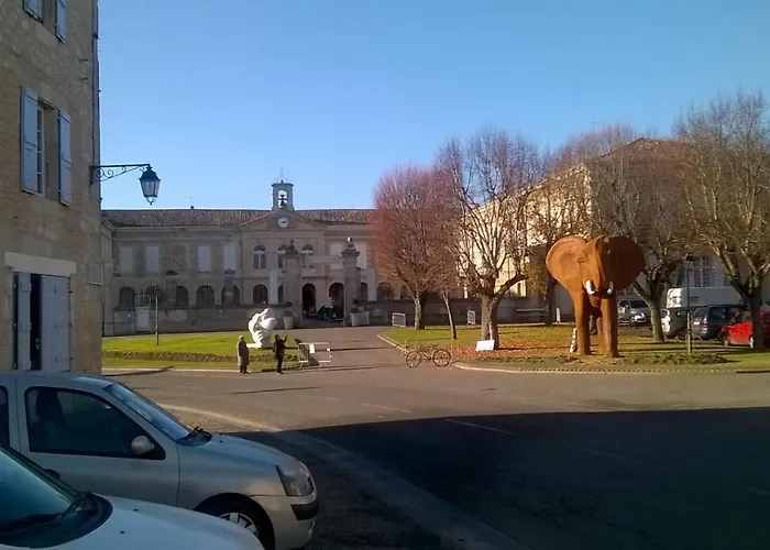 De Claire Σπίτι διακοπών Lectoure