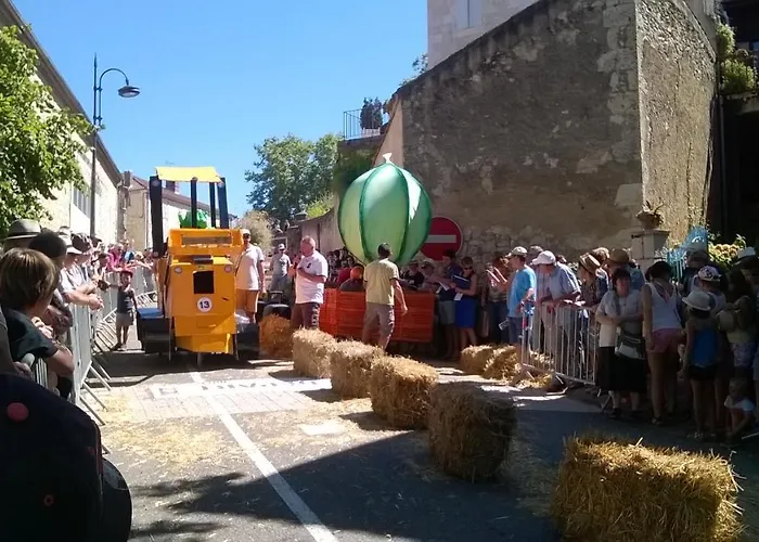 Ferienhaus De Claire *